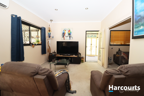 Property photo of 17 Melaleuca Court Redridge QLD 4660