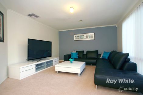 Property photo of 9 Charlotte Place Cranbourne West VIC 3977
