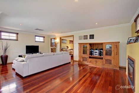 Property photo of 24 Stringybark Boulevard Mount Evelyn VIC 3796