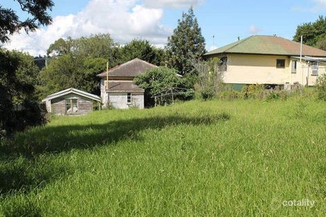 23 West St, Newtown, QLD 4350