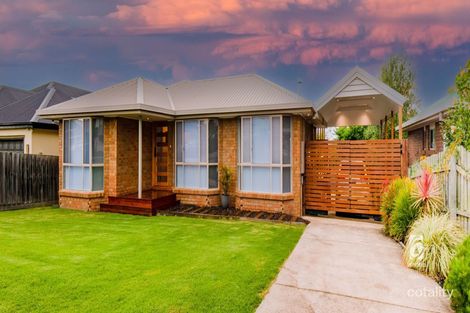 12 Stirling Dr, Lakes Entrance, VIC 3909