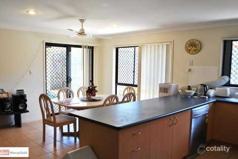 Property photo of 2/8 Adonis Court Rothwell QLD 4022