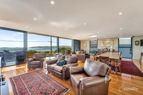 Property photo of 16 Shearwater Esplanade Shearwater TAS 7307