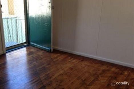 Property photo of 32 Camillo Street Pendle Hill NSW 2145