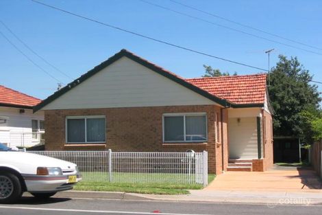 214 Blaxcell St, South Granville, NSW 2142