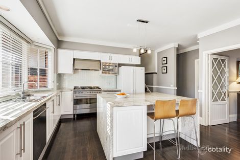 Property photo of 5 Gum Ridge Close Templestowe VIC 3106