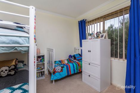 Property photo of 10 Swinton Close Christie Downs SA 5164