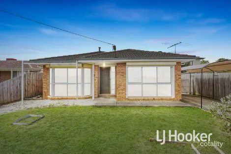 Property photo of 1/73 Warana Drive Hampton Park VIC 3976