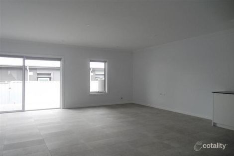Property photo of 8/207 Targo Road Girraween NSW 2145