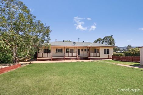 Property photo of 14 Lake Drive Meringandan QLD 4352