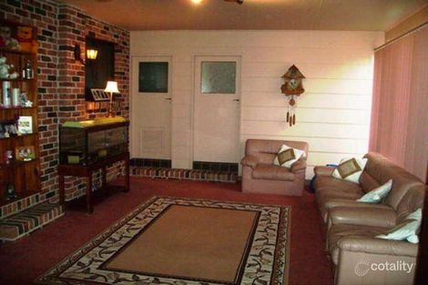 Property photo of 6 Luzon Avenue Lethbridge Park NSW 2770