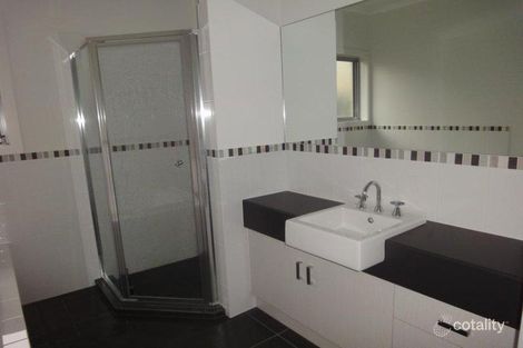 Property photo of 19 Lake Drive Pooraka SA 5095