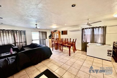 Property photo of 12 Expeller Court Emerald QLD 4720