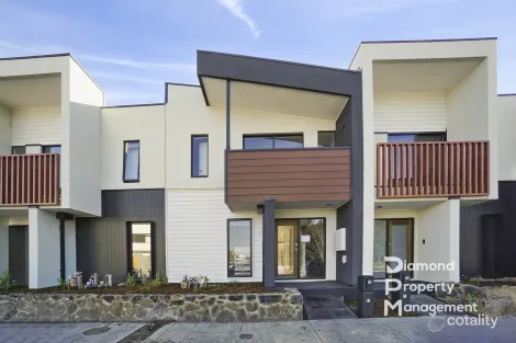 Property photo of 76 Wanderer Circuit Wollert VIC 3750