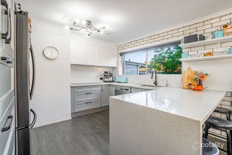 Property photo of 27 Ebrill Street Jamboree Heights QLD 4074