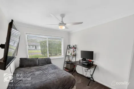 Property photo of 18 Euston Close Edgeworth NSW 2285