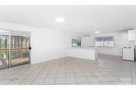 Property photo of 2 Zimitat Street Gracemere QLD 4702