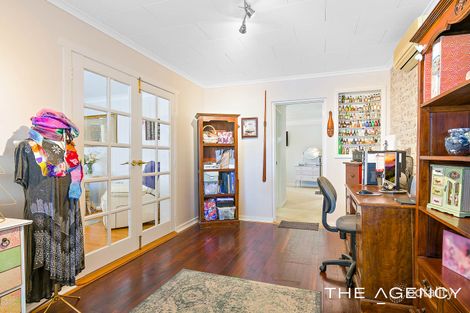 Property photo of 45 Currie Street Warnbro WA 6169
