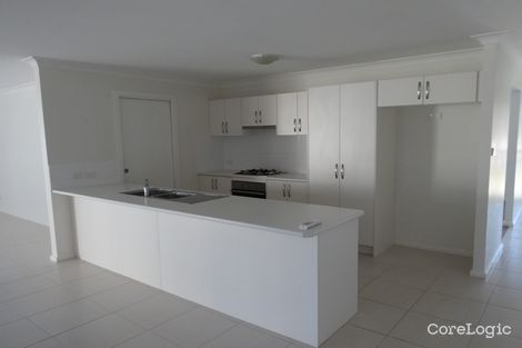 Property photo of 9 Styles Close Fletcher NSW 2287