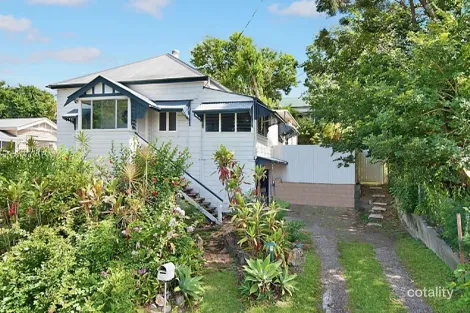 19 Elizabeth St, Toowong, QLD 4066