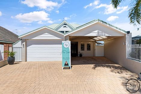 Property photo of 5 Fitzroy Close Dudley Park WA 6210