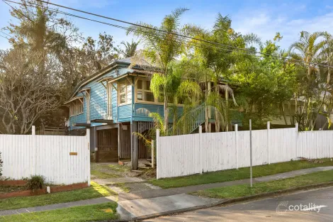 Property photo of 206 Boundary Road Bardon QLD 4065