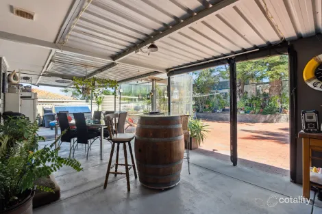 Property photo of 372 Erindale Road Warwick WA 6024