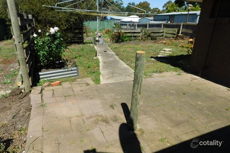 1 Regent Dr, Canadian, VIC 3350