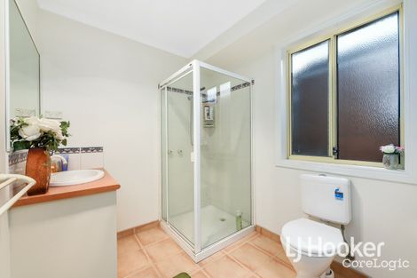 Property photo of 19 Nyarrin Place Cranbourne West VIC 3977