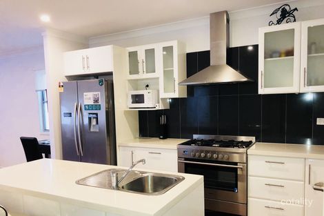 Property photo of 28A Kenmore Road Kenmore QLD 4069