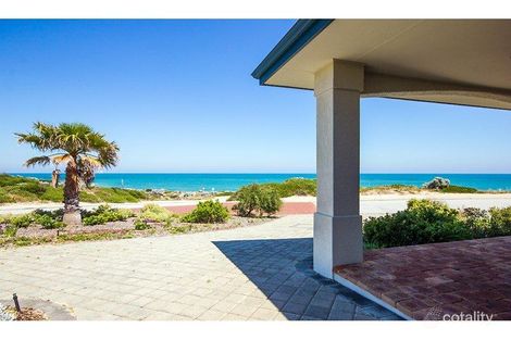 Property photo of 2 Donnybrook Turn Dawesville WA 6211
