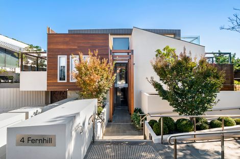 203/4 Fernhill Rd, Sandringham, VIC 3191