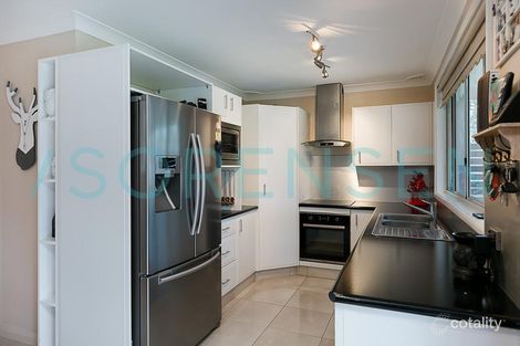 Property photo of 15 Parkside Drive Charmhaven NSW 2263