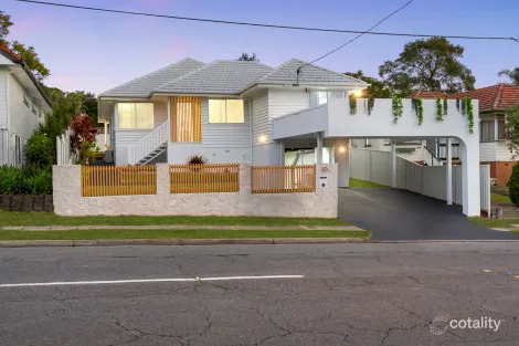 Property photo of 204 Hamilton Road Wavell Heights QLD 4012