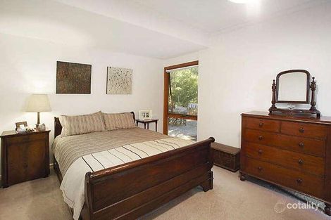 Property photo of 16 Cumberland Avenue Balwyn North VIC 3104