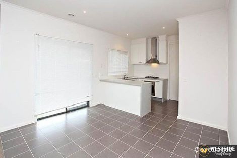 Property photo of 9 Laurence Way Tarneit VIC 3029