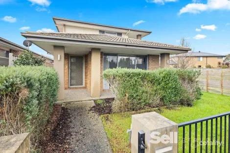 6 Bunyip Lane, Clyde North, VIC 3978