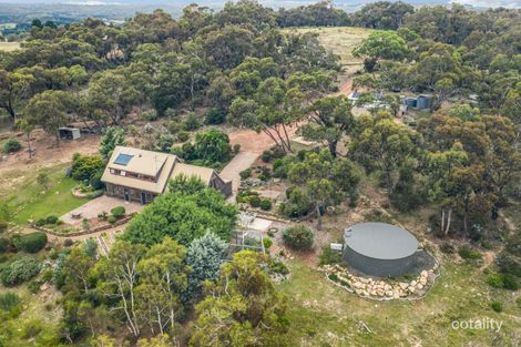 Property photo of 370 Weeroona Drive Wamboin NSW 2620
