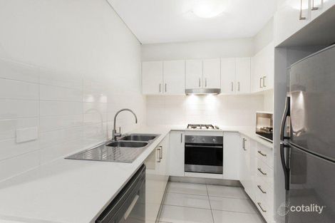 Property photo of 4/8-12 Marlborough Road Homebush West NSW 2140