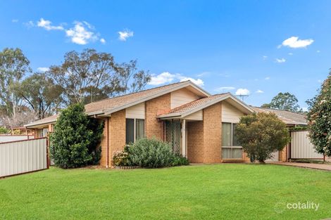 Property photo of 19 Mackillop Crescent St Helens Park NSW 2560