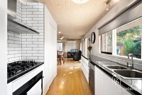 Property photo of 78 Dunlop Road Bittern VIC 3918