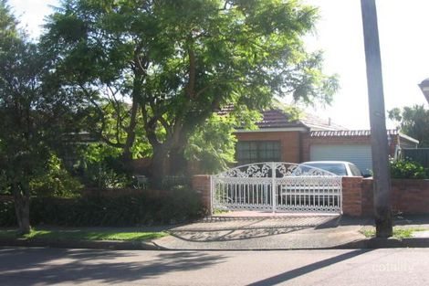 16 Willunga Ave, Earlwood, NSW 2206