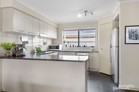 Property photo of 10 Birdrock Court Carrum Downs VIC 3201