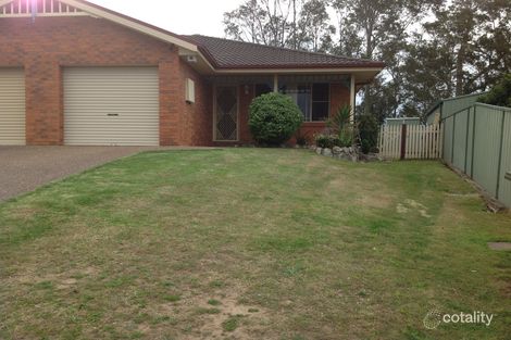 2/10 Quinton Cl, Rutherford, NSW 2320