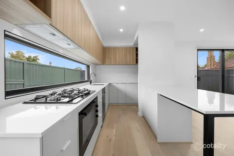 Property photo of 2/1002 Armstrong Street North Ballarat North VIC 3350