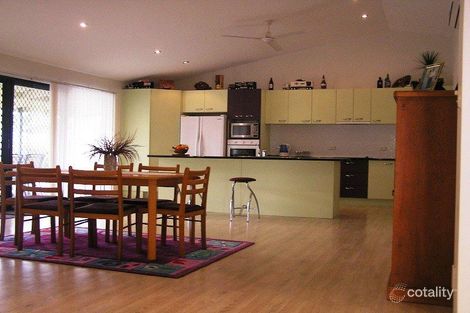 14 Tiverton Pl, Landsborough, QLD 4550