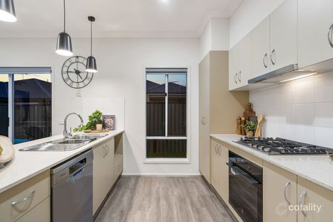 Property photo of 33 Grove Road Craigieburn VIC 3064