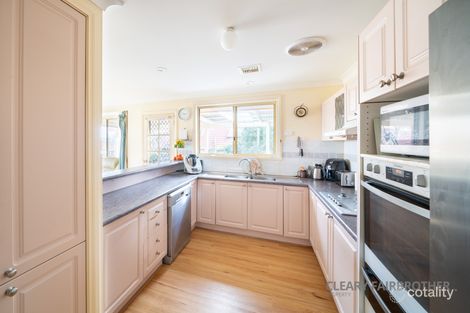 Property photo of 11 Wentworth Drive Kelso NSW 2795