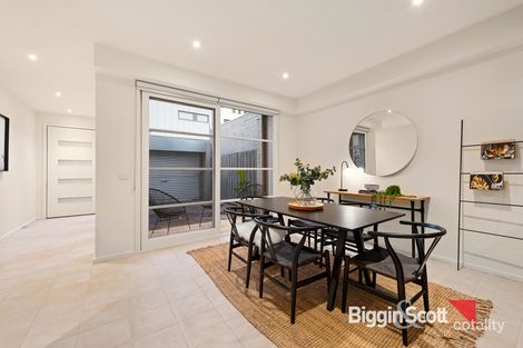 Property photo of 42 Hofert Lane Richmond VIC 3121