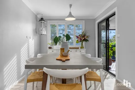 Property photo of 22 Arrowfield Street Eleebana NSW 2282